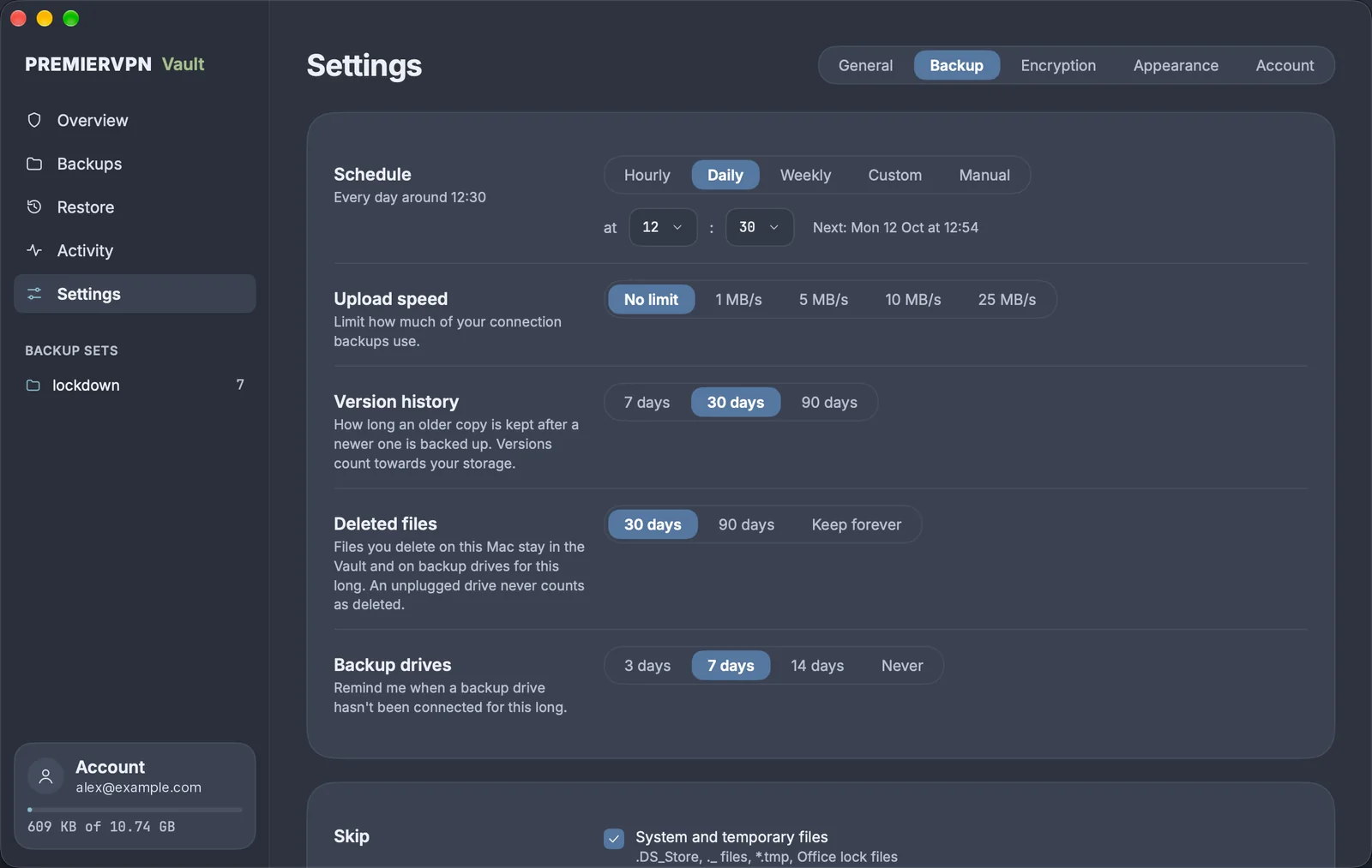 Settings, Backup: schedule (Hourly, Daily, Weekly, Custom, Manual) with the time, upload speed, version history, deleted files, backup drive reminders and what's skipped